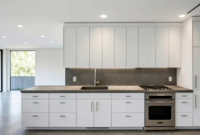 Escada White Cabinets: A Guide for Pet Owners | Marietta
