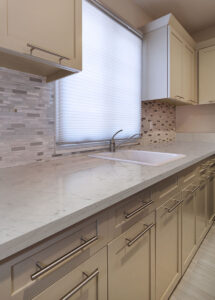 Everest Interlocking Pattern 8mm styled in a finished room