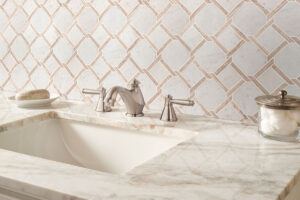 Marbella Lynx Polished styled in a finished room