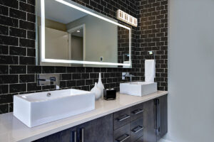 Nero Marquina Glass 3x6x8mm styled in a finished room